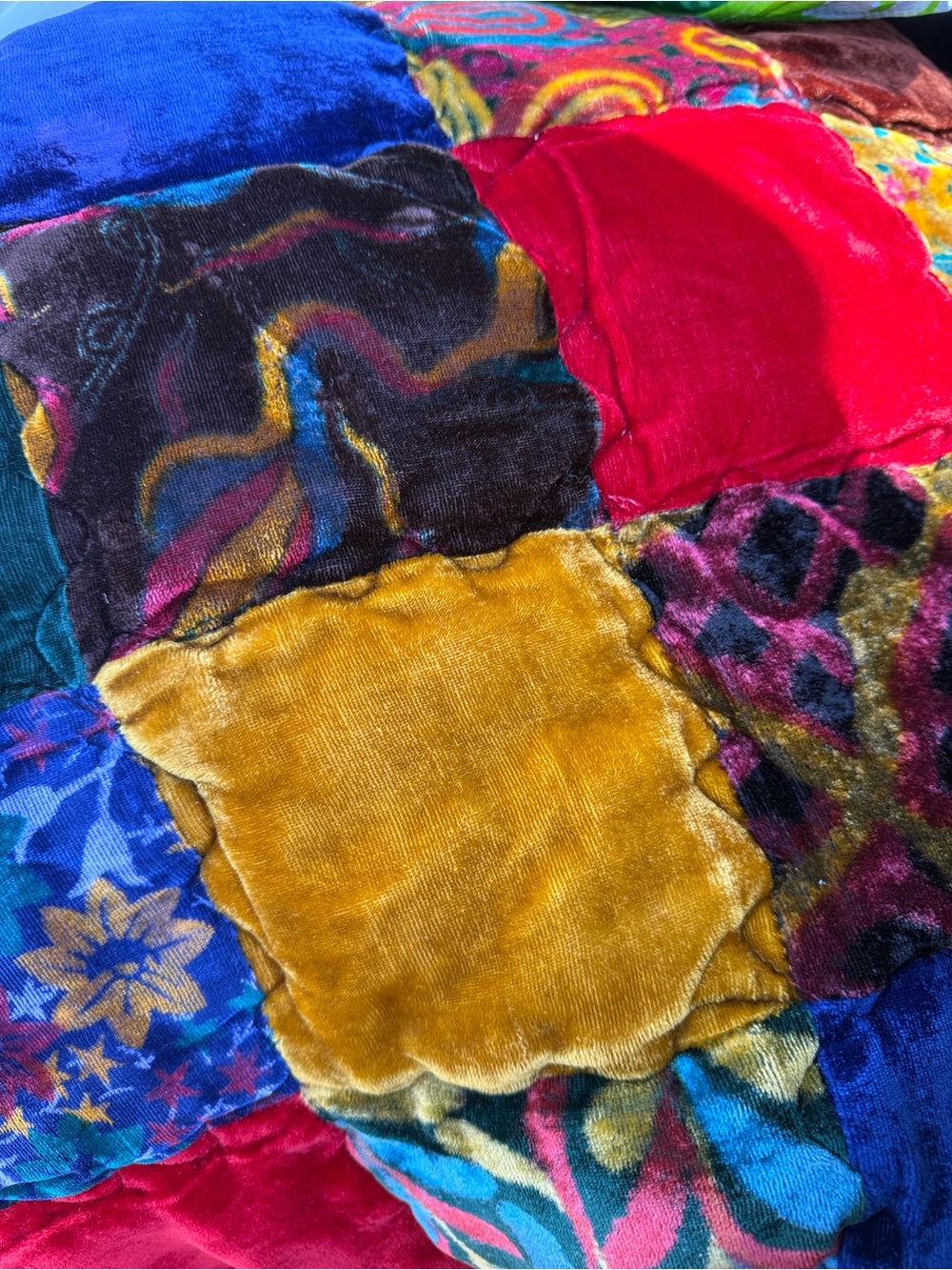 Vintage Multicolor Handmade Bubble Velvet Patchwork Bedspread Queen Size Quilt - Picture 2 of 8